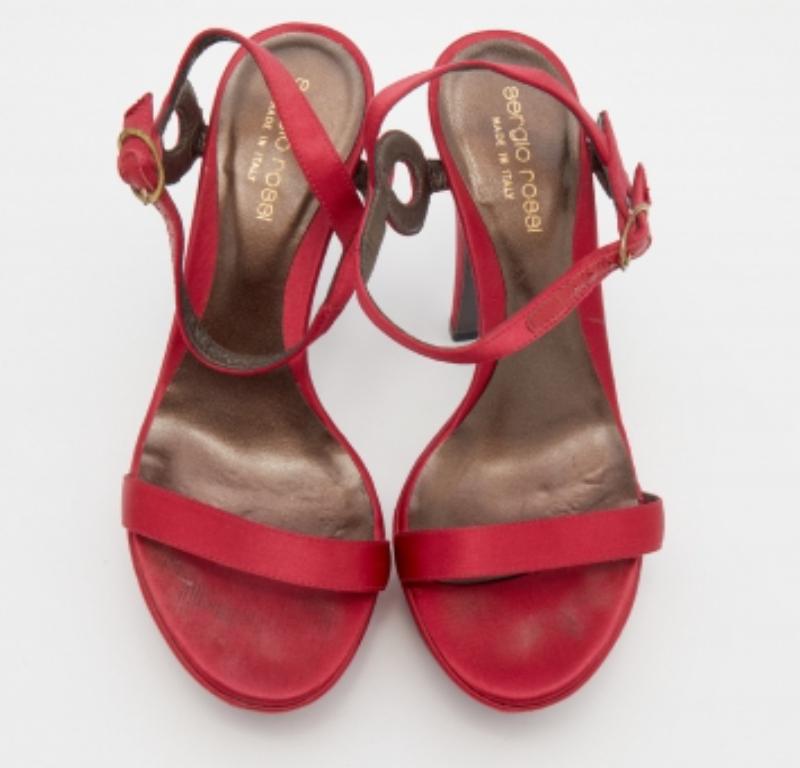Red Sergio Rossi Fuchsia Satin Ankle Strap Platform Sandals Size 35.5 For Sale