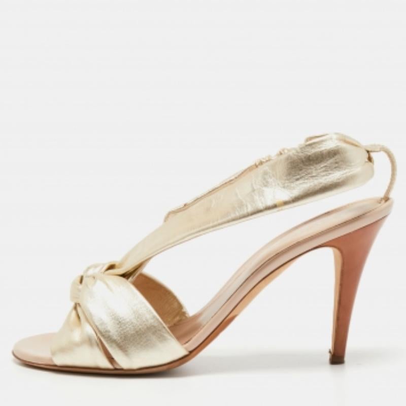 Sergio Rossi Goldfarbene Sandalen aus Leder mit Knotendetail und offener Zehe Größe  40
