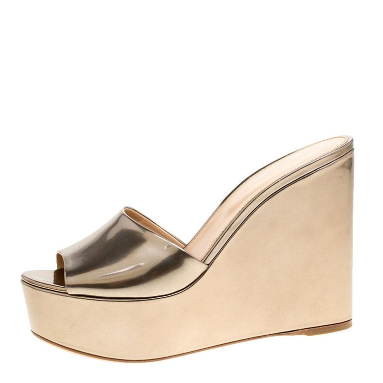 sergio rossi lakeesha wedge