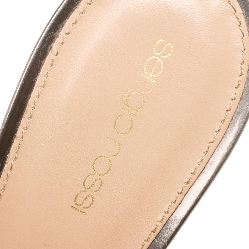 Sergio Rossi Gold Patent Leather Lakeesha Wedge Slides Size 41 4