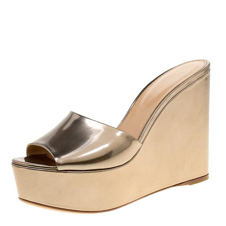 sergio rossi lakeesha wedge