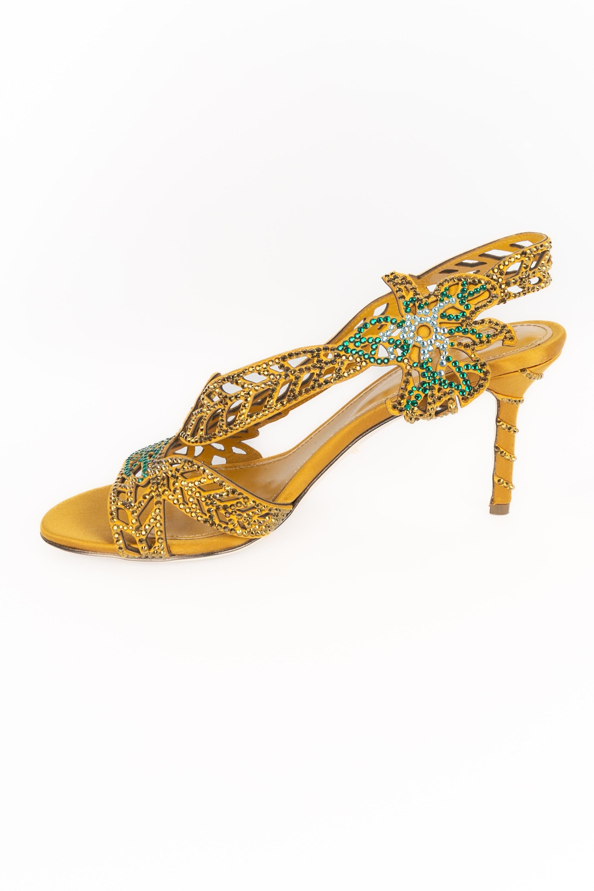 Sergio Rossi goldene Pumps im Angebot 1
