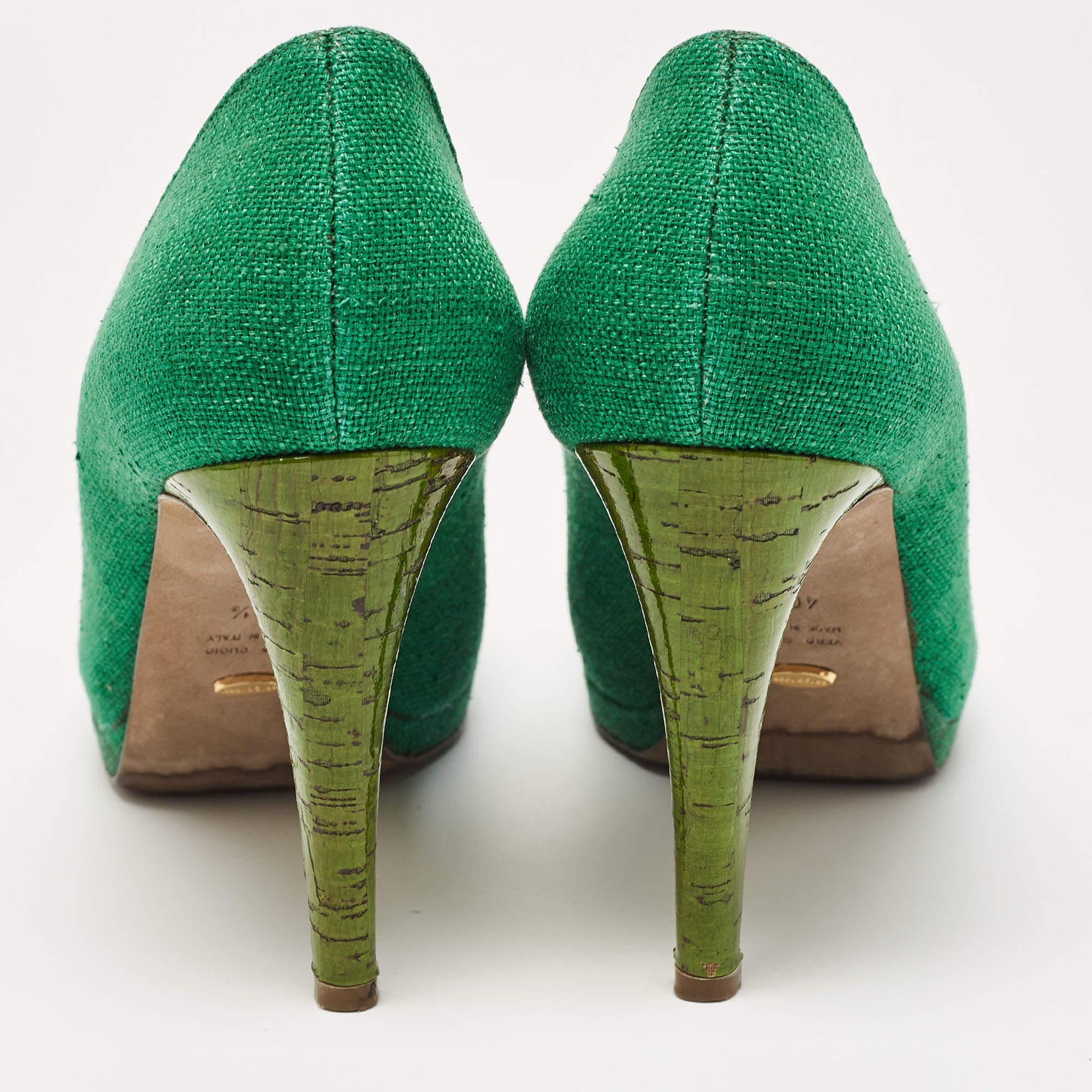 Sergio Rossi Green Canvas Platform Pumps Size 40.5 For Sale 1