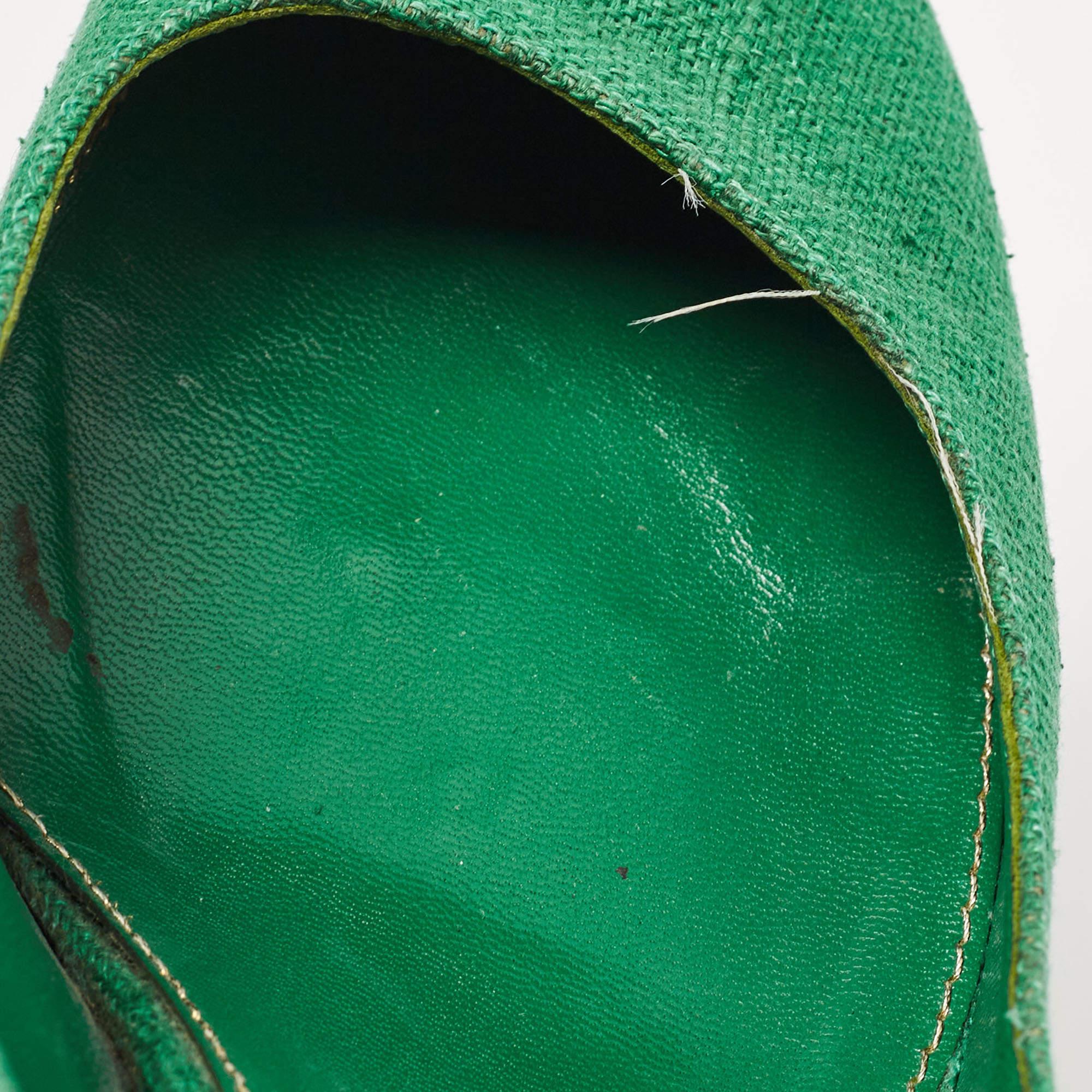 Sergio Rossi Green Canvas Platform Pumps Size 40.5 For Sale 3