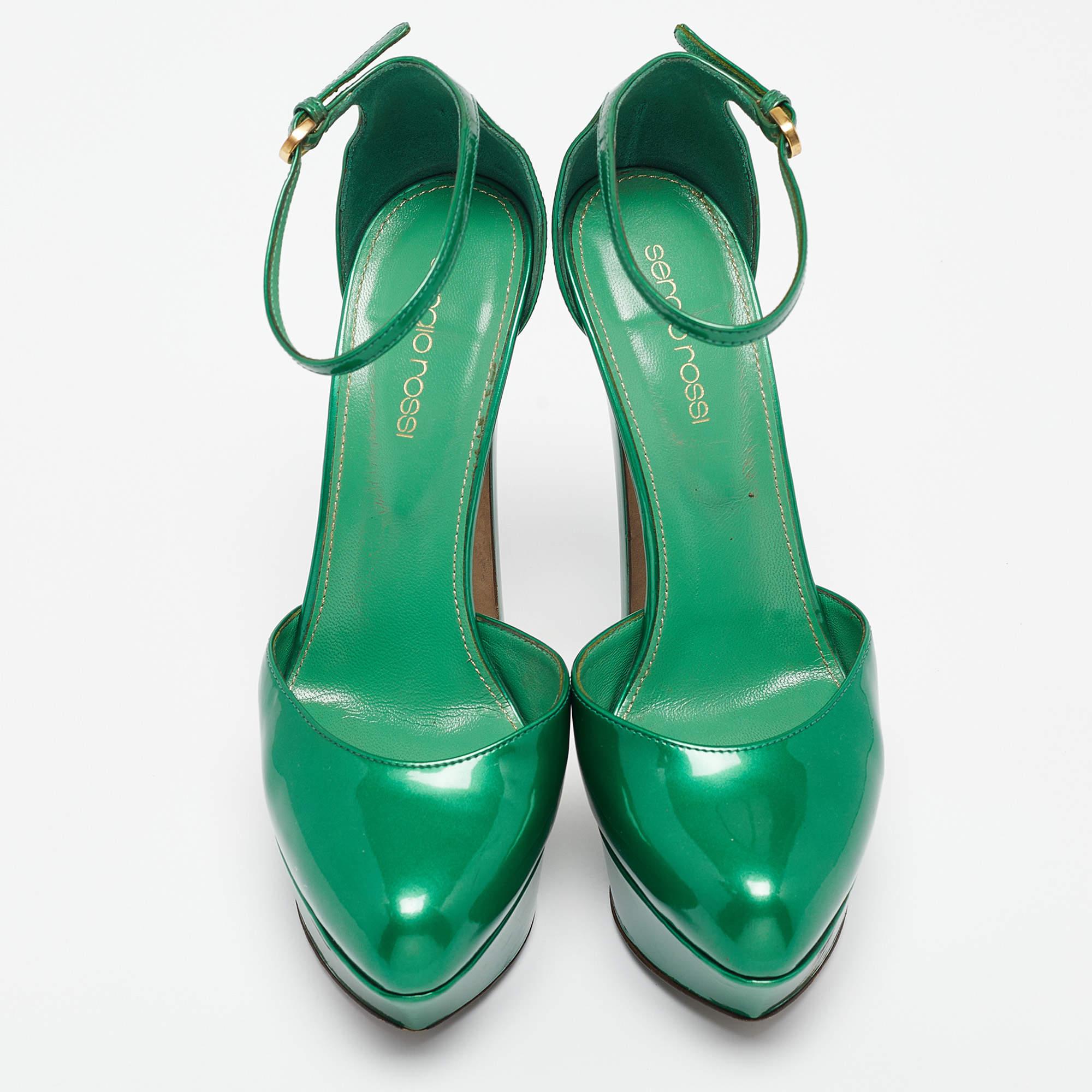 Sergio Rossi Green Patent Leather Ankle Strap Platform Pumps Size 36.5 In Good Condition For Sale In Dubai, Al Qouz 2