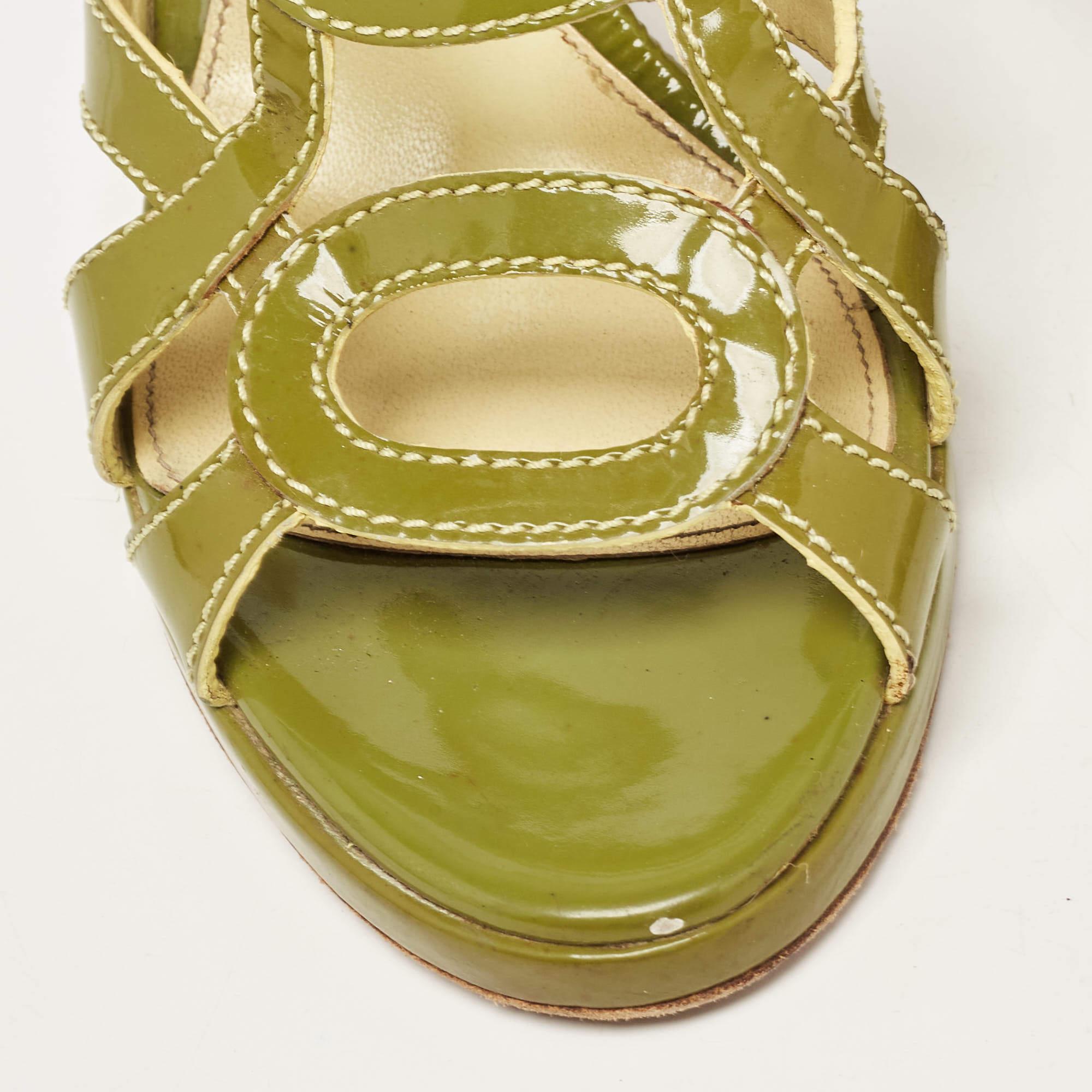 Sergio Rossi Green Patent Leather Platform Strappy Slide Sandals Size 39 For Sale 2