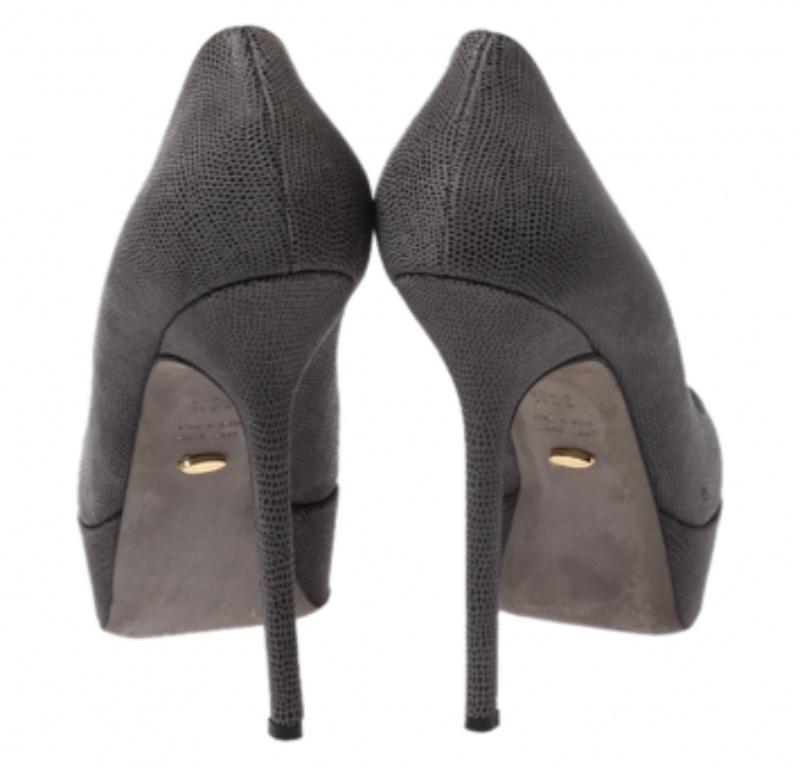 Sergio Rossi escarpins à bout ouvert en cuir texturé gris, taille 38,5 en vente 1