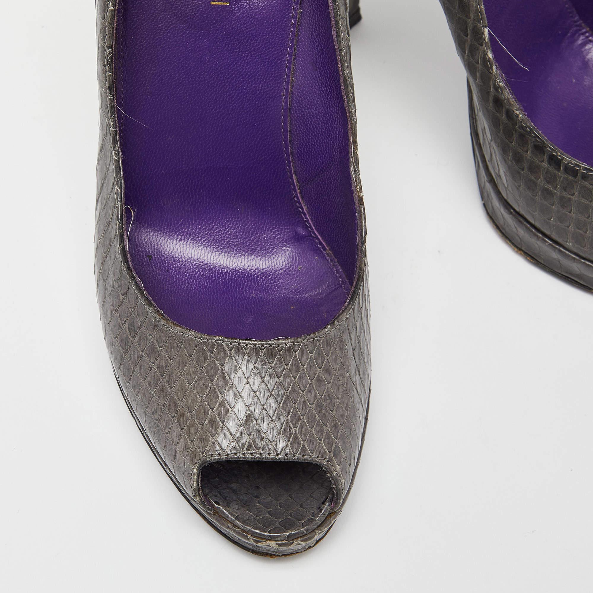 Sergio Rossi escarpins à bout ouvert en cuir de serpent gris taille 36,5 en vente 2