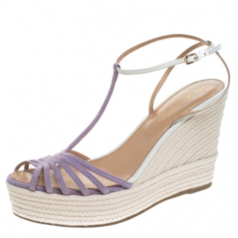 Sergio Rossi - Sandales compensées à bride en T en daim et cuir lavande/blanc, taille 39,5 en vente 3
