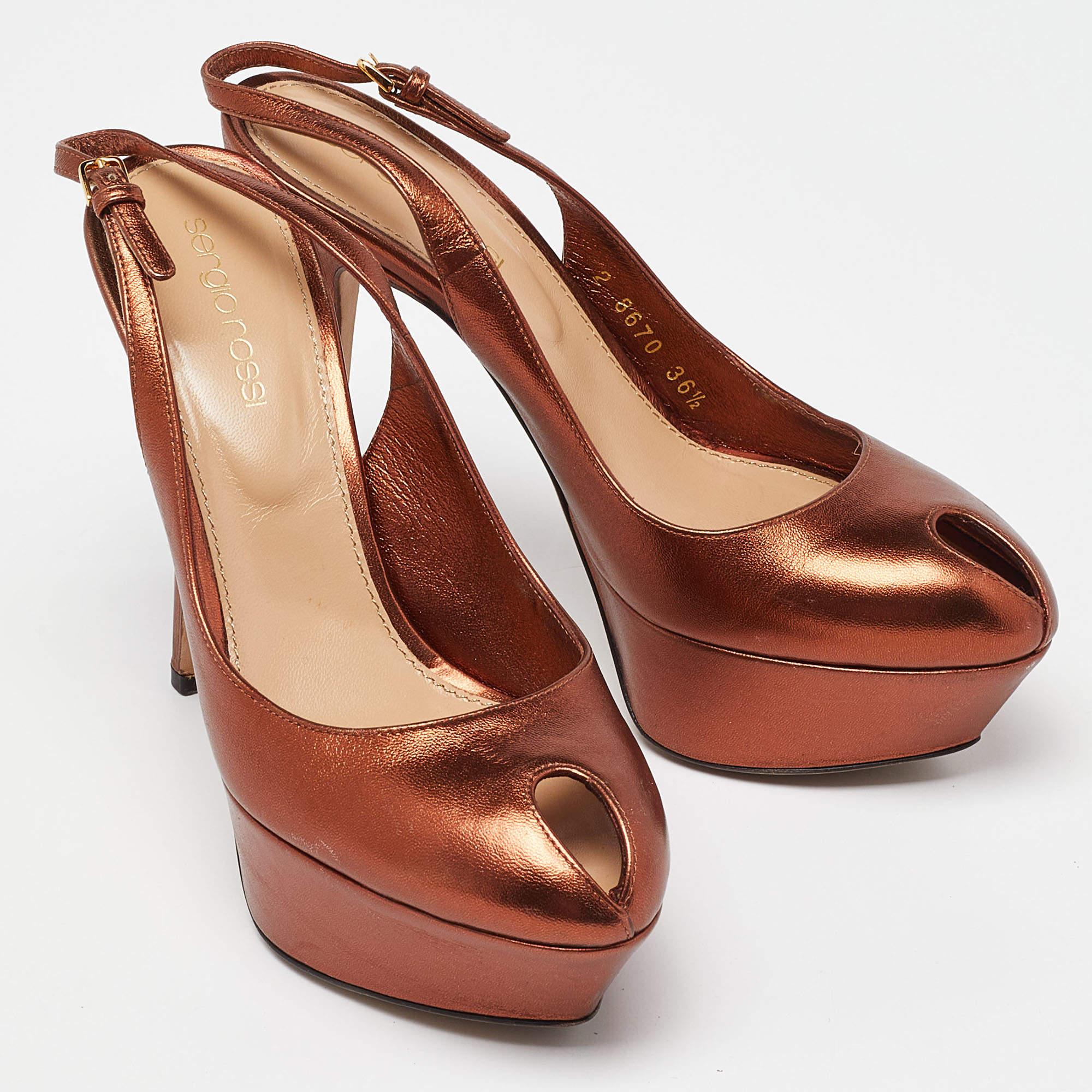 Sergio Rossi - Sandales à talons compensés à bout ouvert en cuir, taille 36,5 Bon état - En vente à Dubai, Al Qouz 2
