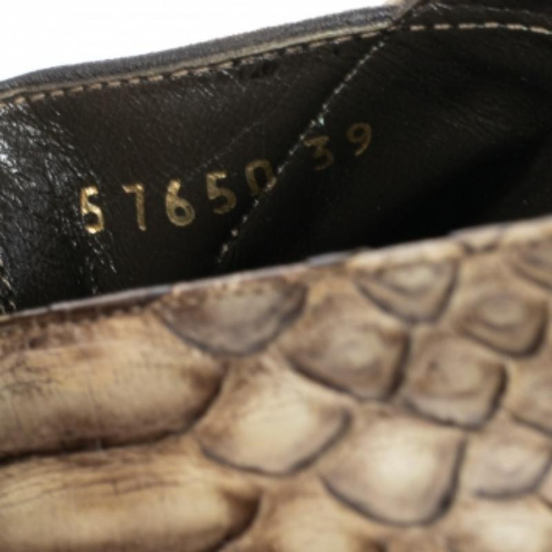 Women's Sergio Rossi Light Olive Green Suede and Python Leather Ankle Booties Size 39 For Sale
