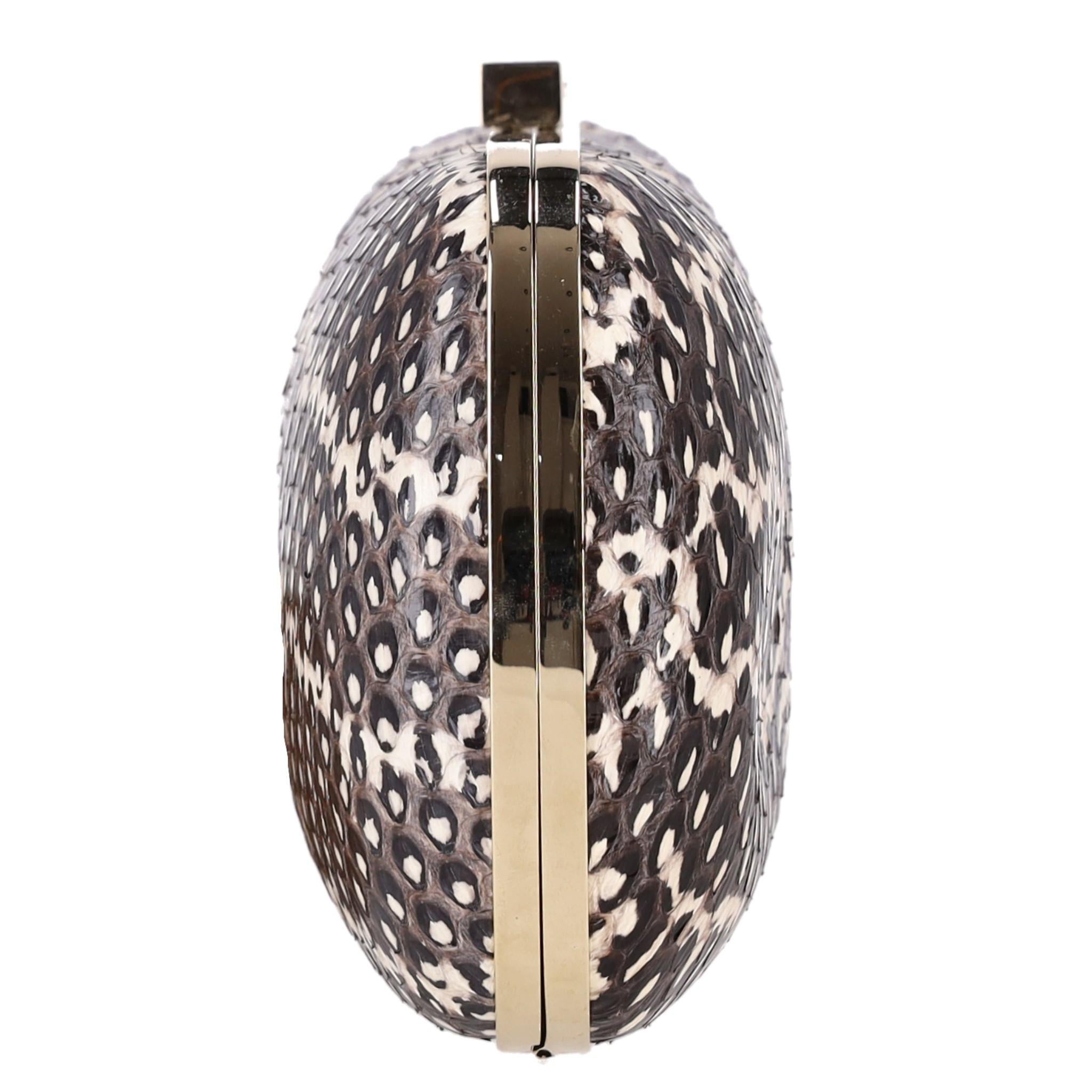 Sergio Rossi Lizard Skin Clutch Bag With Chain Strap In Excellent Condition For Sale In London, GB