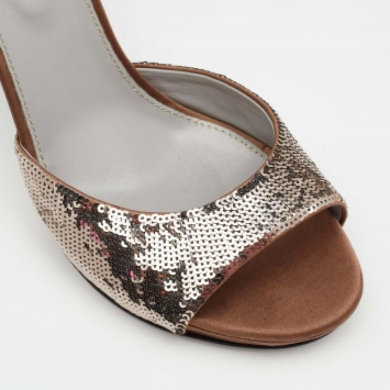 Donna Sergio Rossi Sandali con cinturino alla caviglia con paillettes metalliche misura 40.5 in vendita