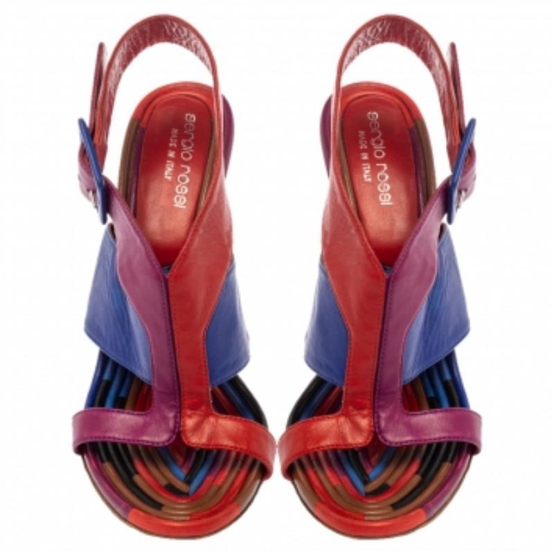 Sergio Rossi Multicolor Leather Buckle Slingback Sandals Size 37.5 In Good Condition For Sale In Dubai, Al Qouz 2