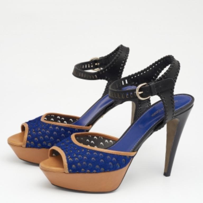 Sandalen sind ein Muss für jede Jahreszeit, aber besonders für den Sommer. Dieses Paar von Sergio Rossi ist perfekt für lange Sommertage und erlebnisreiche Nächte. Diese Sandalen sind ein idealer Alltagsbegleiter, der Ihnen zu einem stilvollen Look