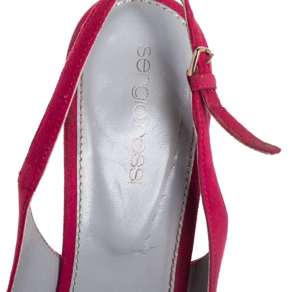 Sergio Rossi Pink Suede Cachet Peep Toe Platform Slingback Sandals Size 39 For Sale 1