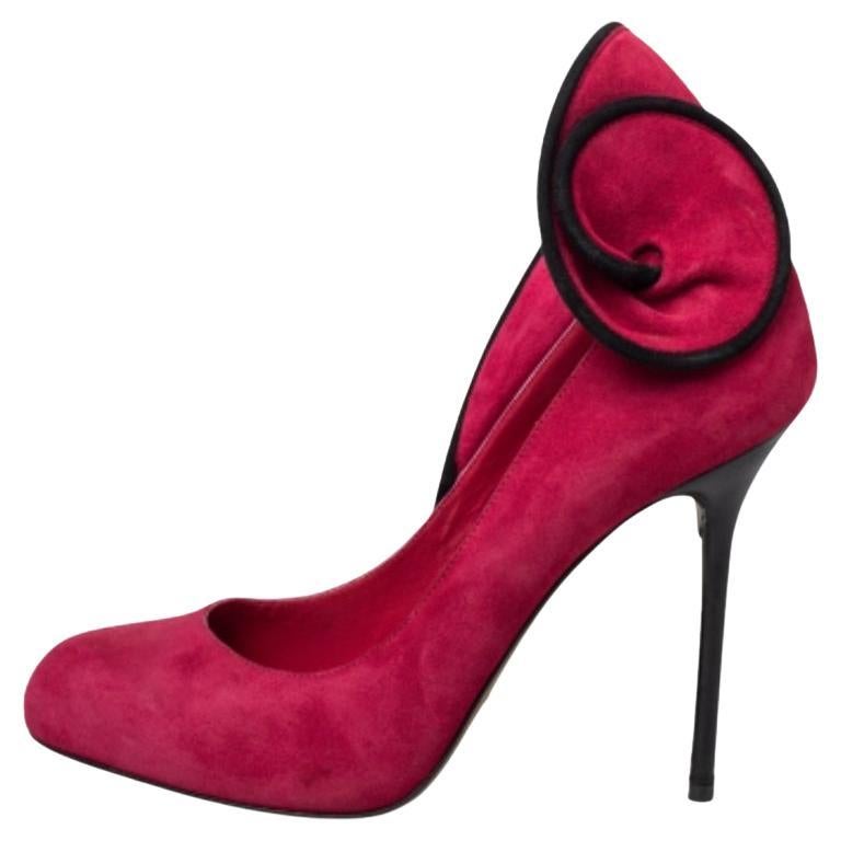 Sergio Rossi Pink Suede Swirl Pumps Size 38