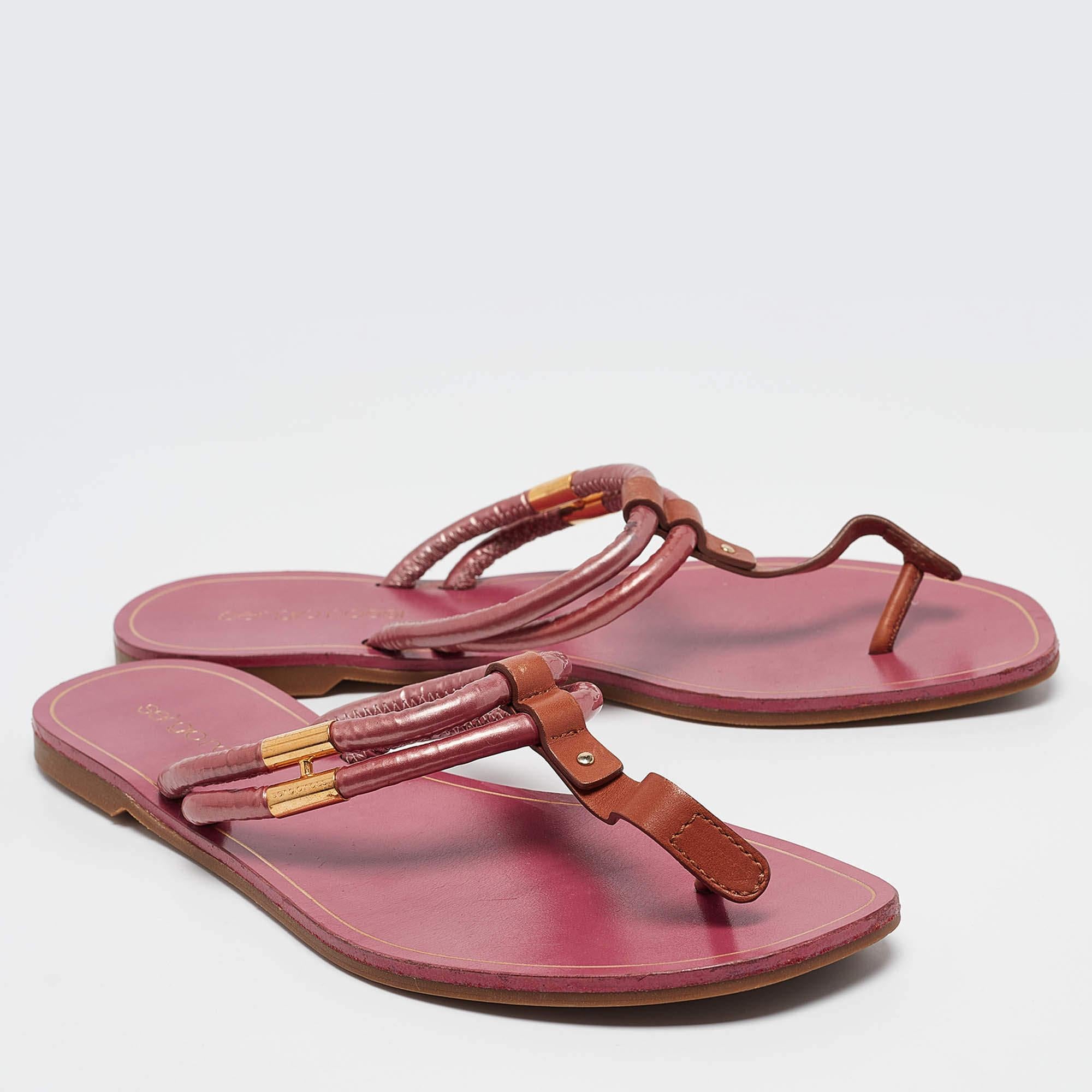 Women's Sergio Rossi Purple/Brown Leather and PVC T Strap Flat Slides Size 39 For Sale