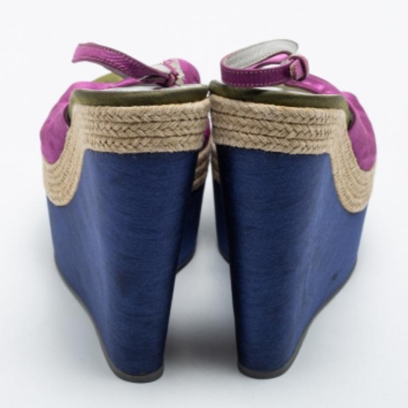 Sergio Rossi Lila Stoff Open Toe Keil Plateau Slingback Sandalen Größe 41 im Angebot 1