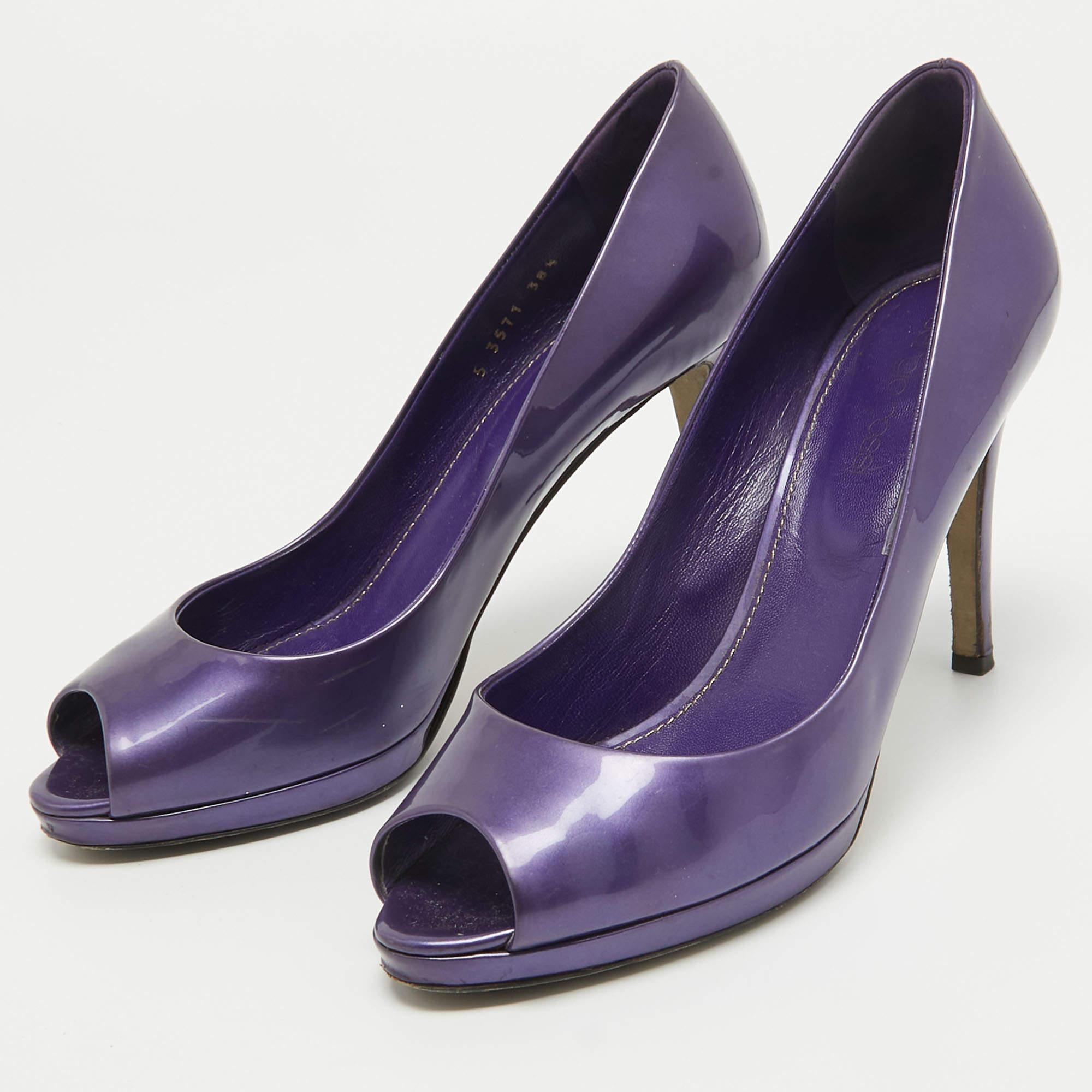 Make a chic style statement with these designer pumps. They showcase sturdy heels and durable soles perfect for your fashionable outings