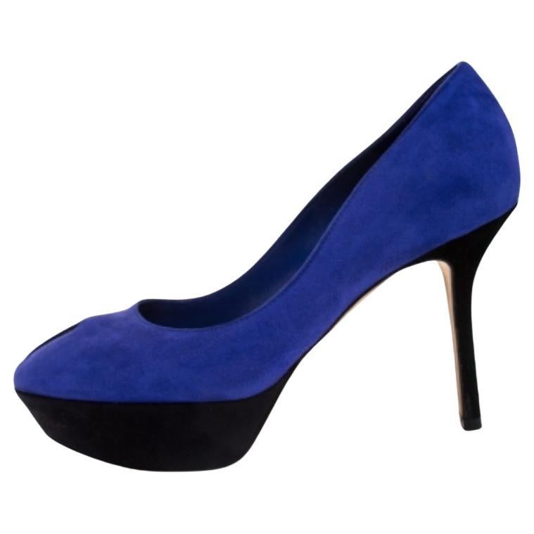 Sergio Rossi Lila Wildleder Cachet Plateau Pumps Größe 36 im Angebot