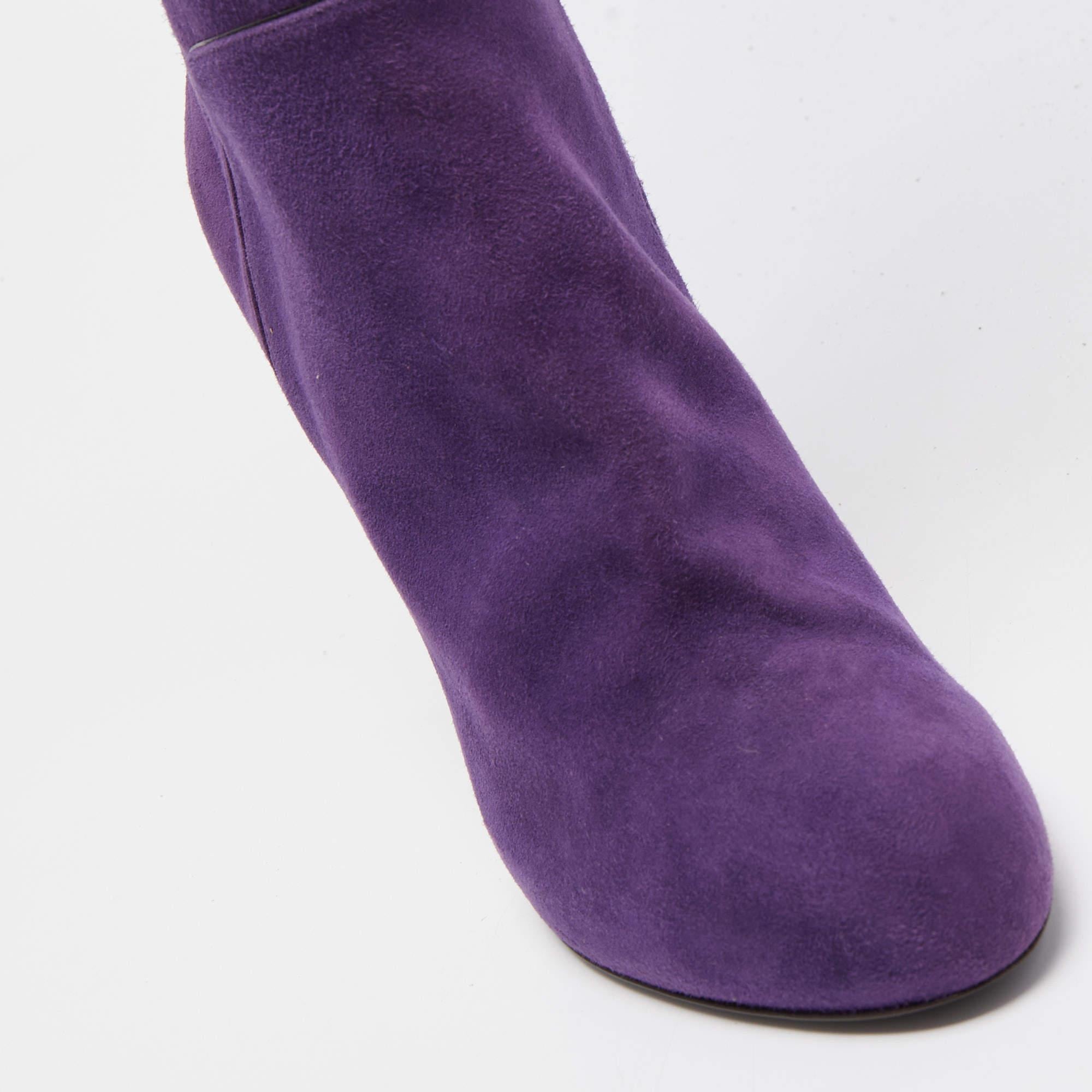 Sergio Rossi Purple Suede Zip Detail Knee Length Boots Size 40.5 For Sale 3