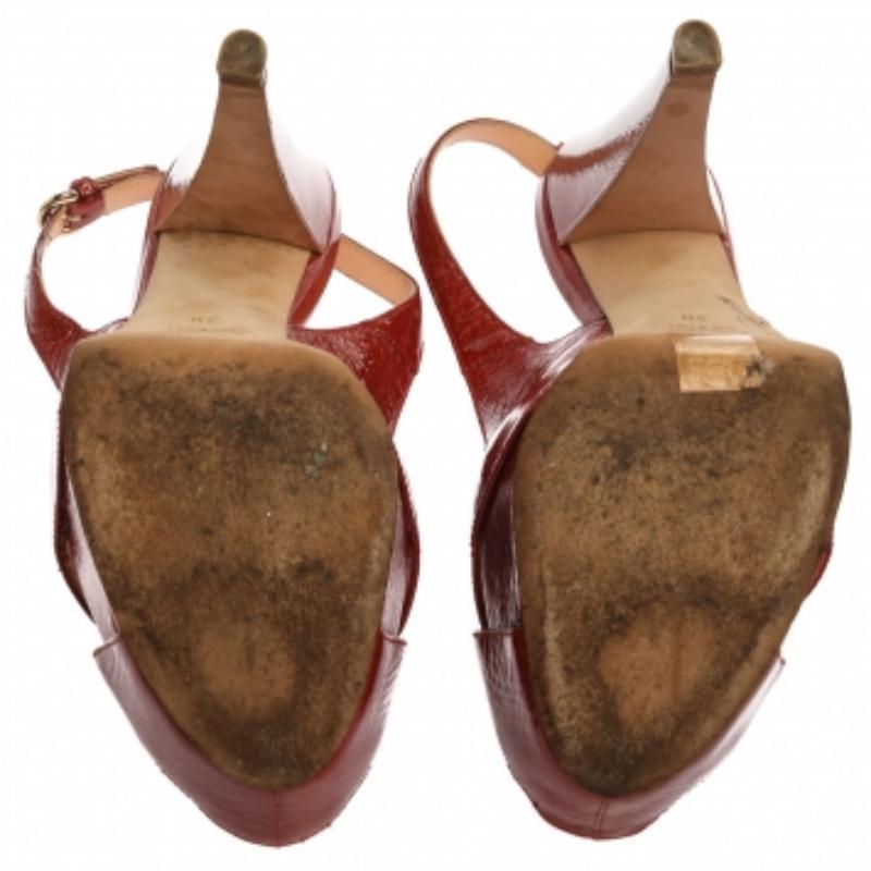 Brown Sergio Rossi Red Patent Leather Peep Toe Slingback Platform Sandals Size 38 For Sale