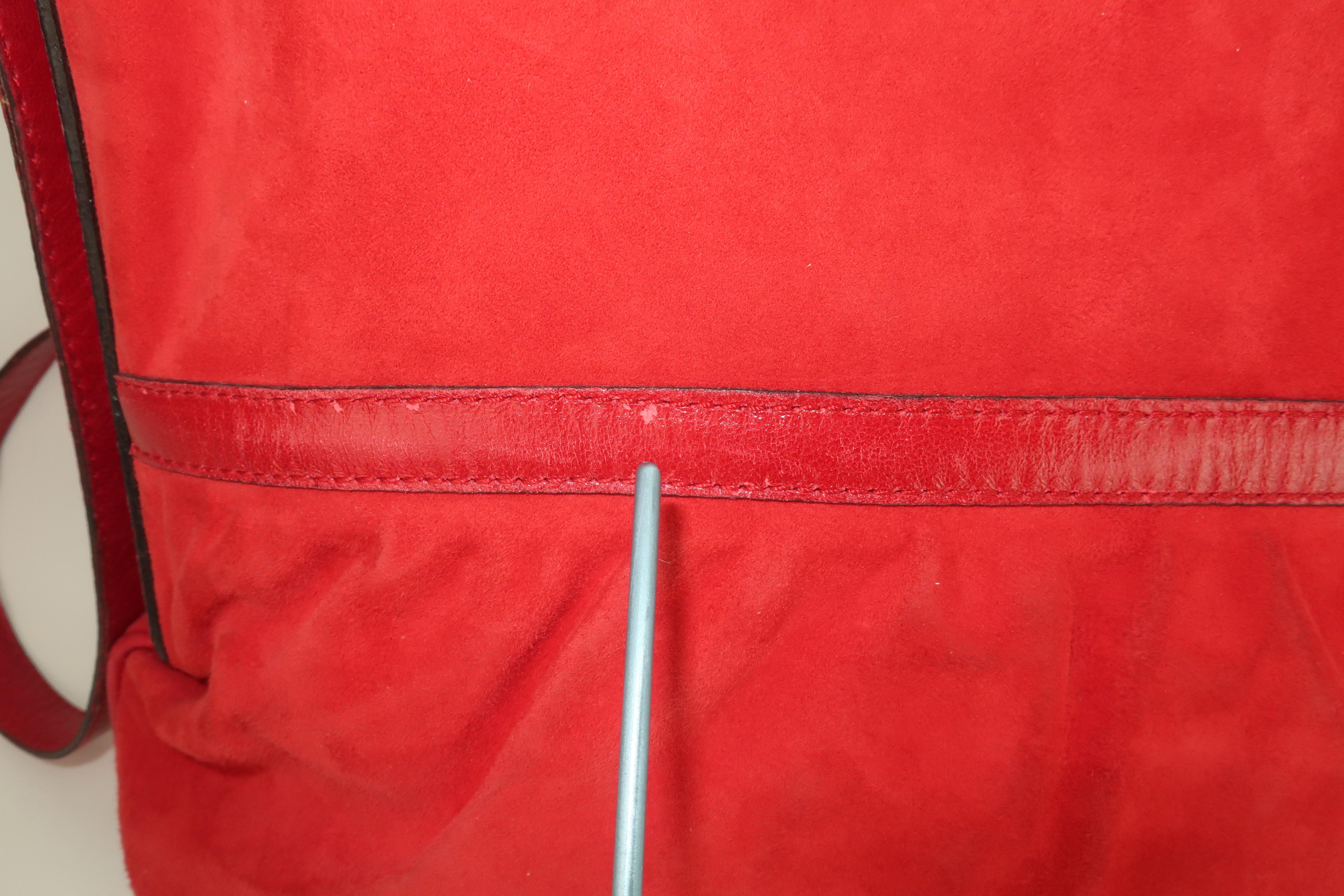 Sergio Rossi Red Suede Leather Handbag, 1970's For Sale 8