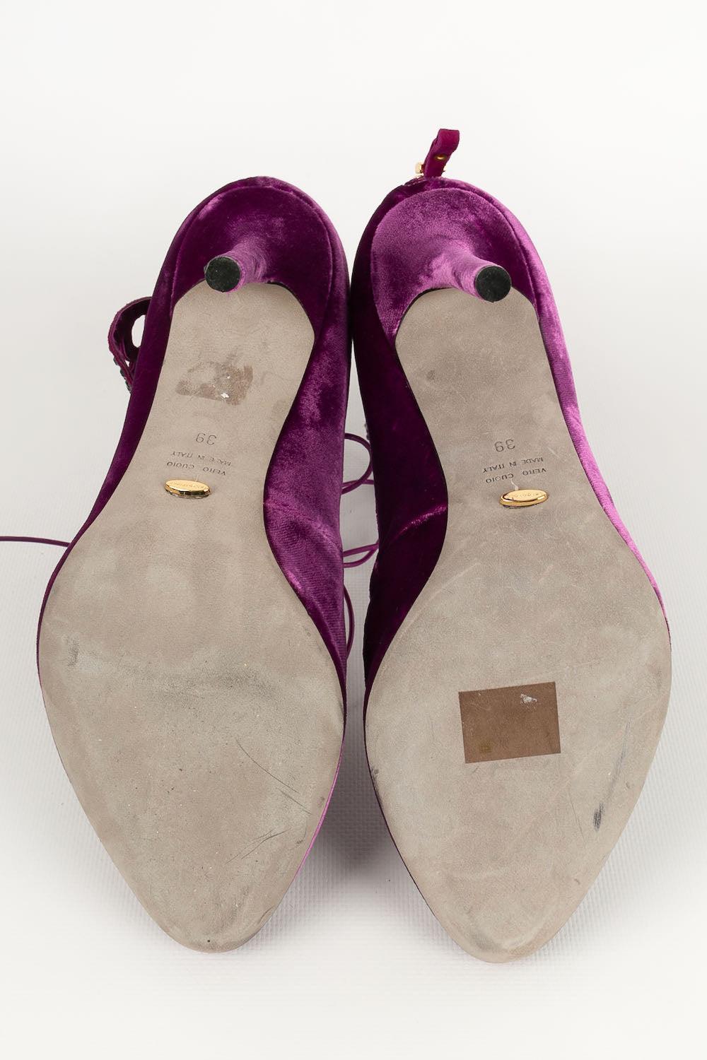 Sergio Rossi Shoes in Velvet Pumps Paved with Rhinestones In Good Condition For Sale In SAINT-OUEN-SUR-SEINE, FR
