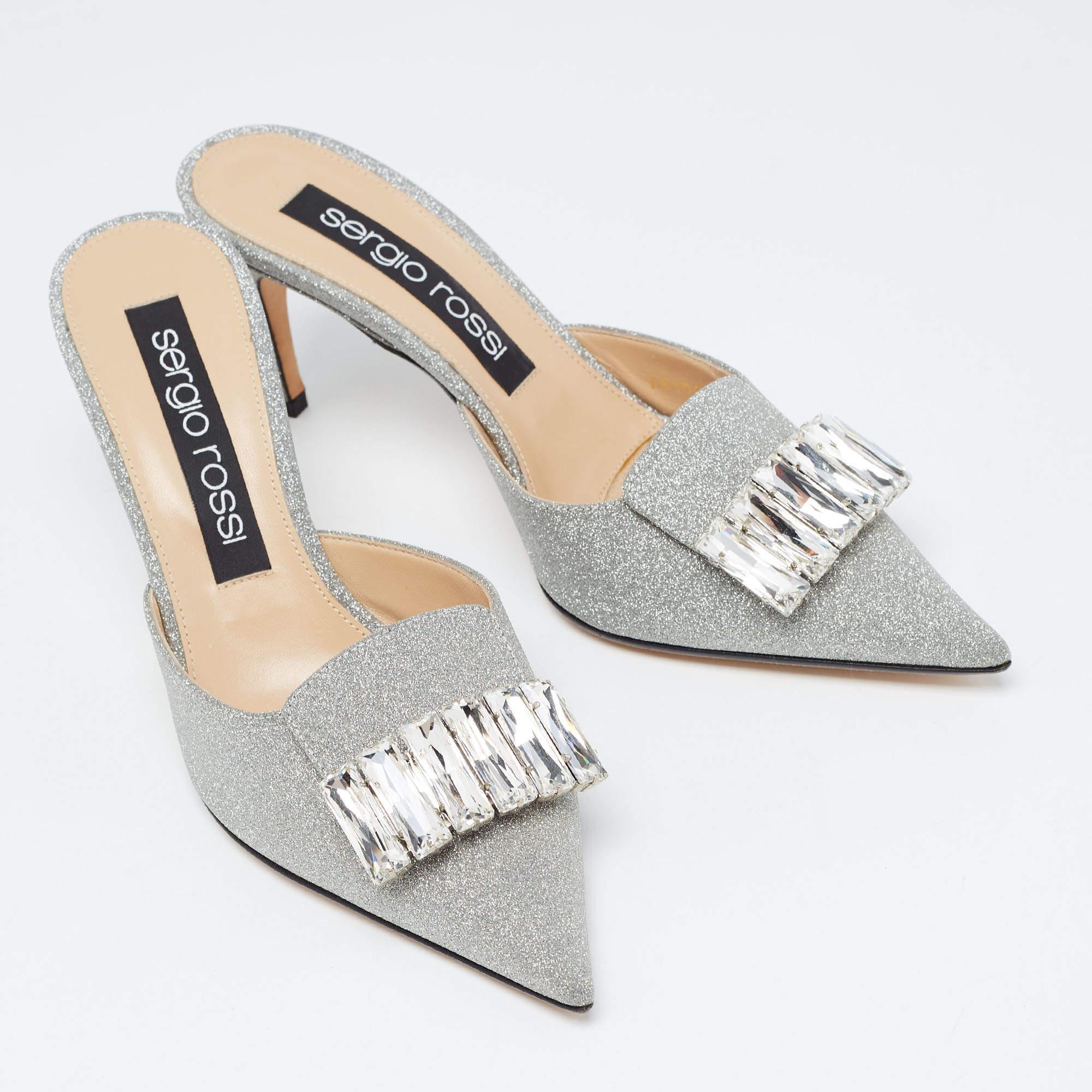 Sergio Rossi Silver Glitter Crystal Embellished Mules Size 40 In Excellent Condition For Sale In Dubai, Al Qouz 2