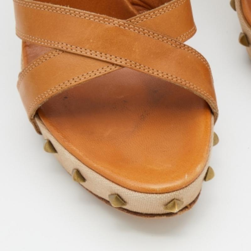 Women's Sergio Rossi Tan Leather Strappy Studded Platform Sandals Size 40 For Sale