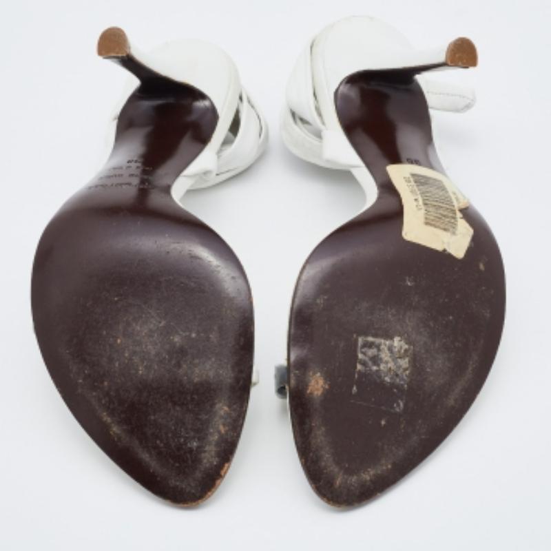 Sergio Rossi - Sandales à chevilles enveloppantes en cuir blanc, taille 38 en vente 6