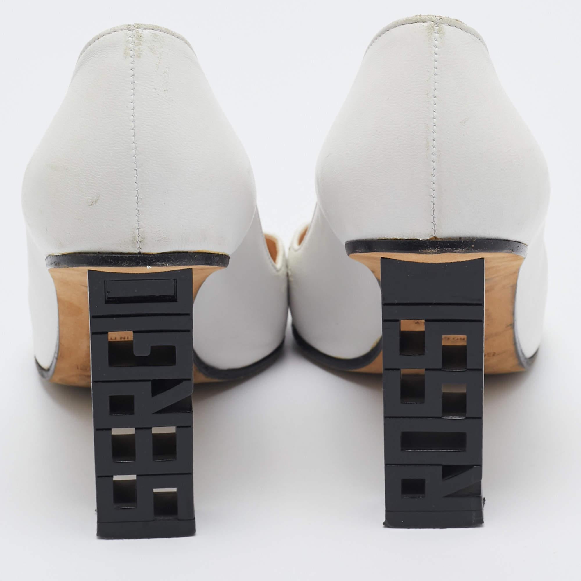 Donna Sergio Rossi Pumps in pelle bianca con tacco a forma di logo misura 36,5 in vendita