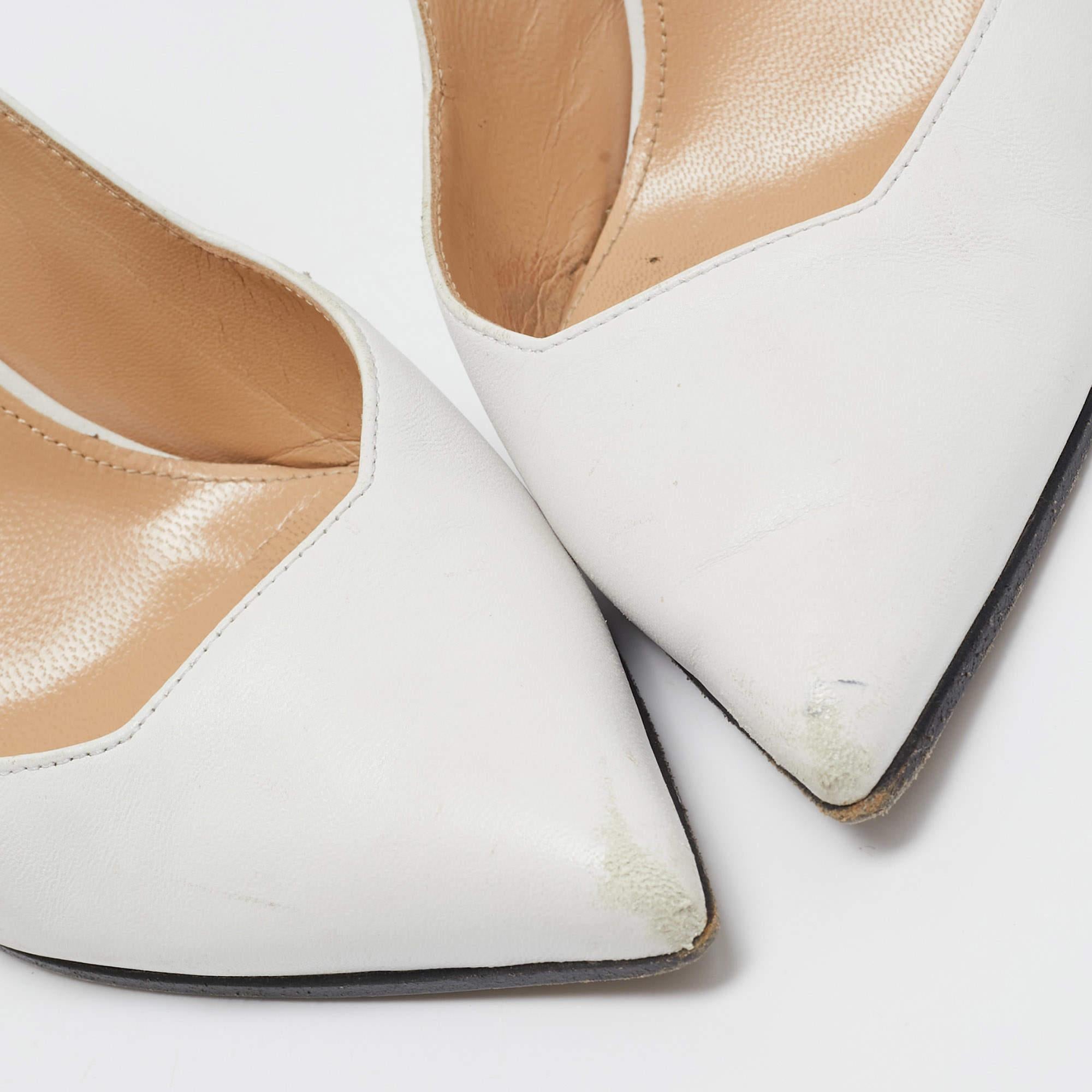 Sergio Rossi Pumps in pelle bianca con tacco a forma di logo misura 36,5 in vendita 3