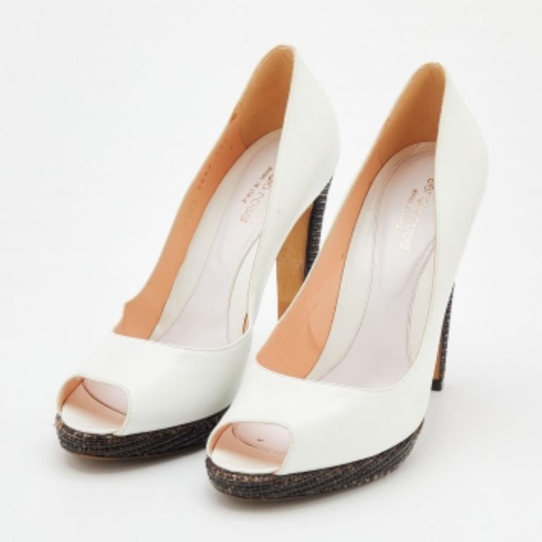 Bianco Sergio Rossi Pumps Peep Toe in pelle bianca misura 40,5 in vendita