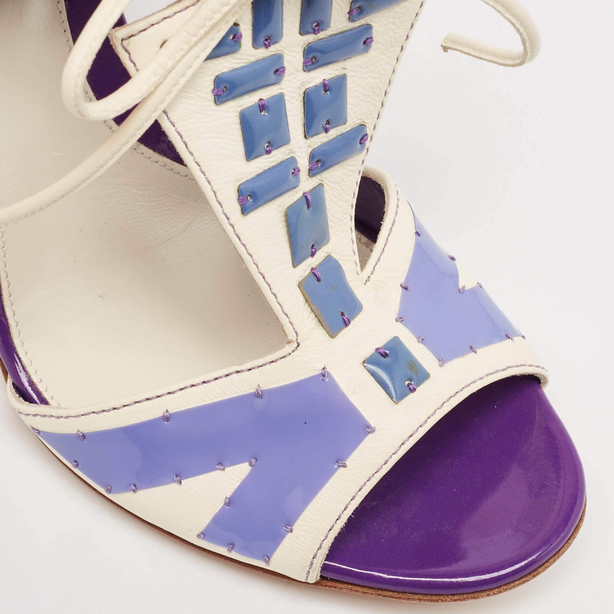 Sergio Rossi White Leather With Purple Cut Out Detail Peep Toe Sandals Size 36.5 For Sale 2