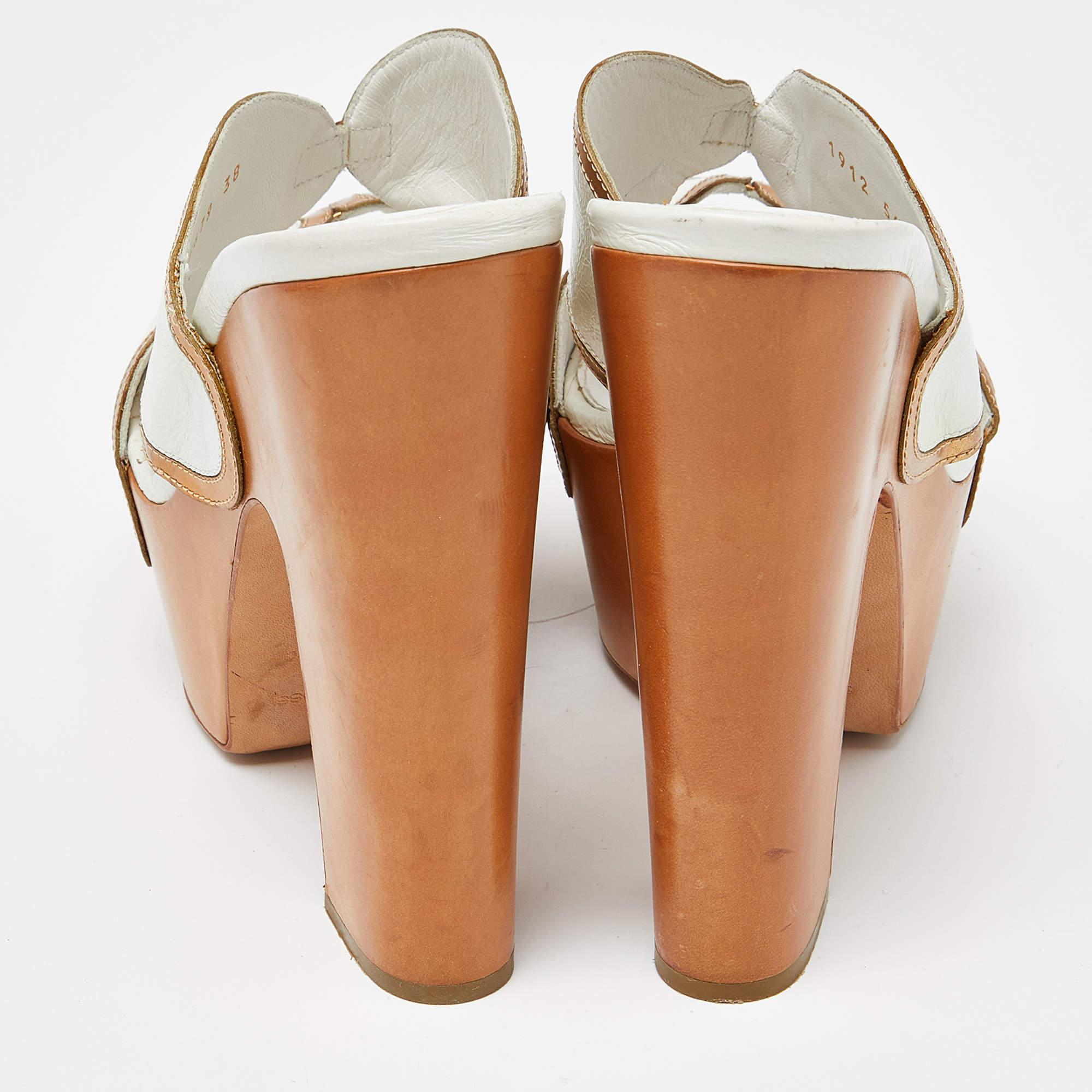 Women's Sergio Rossi White Leather Wooden Platform Slide Sandals Size 38