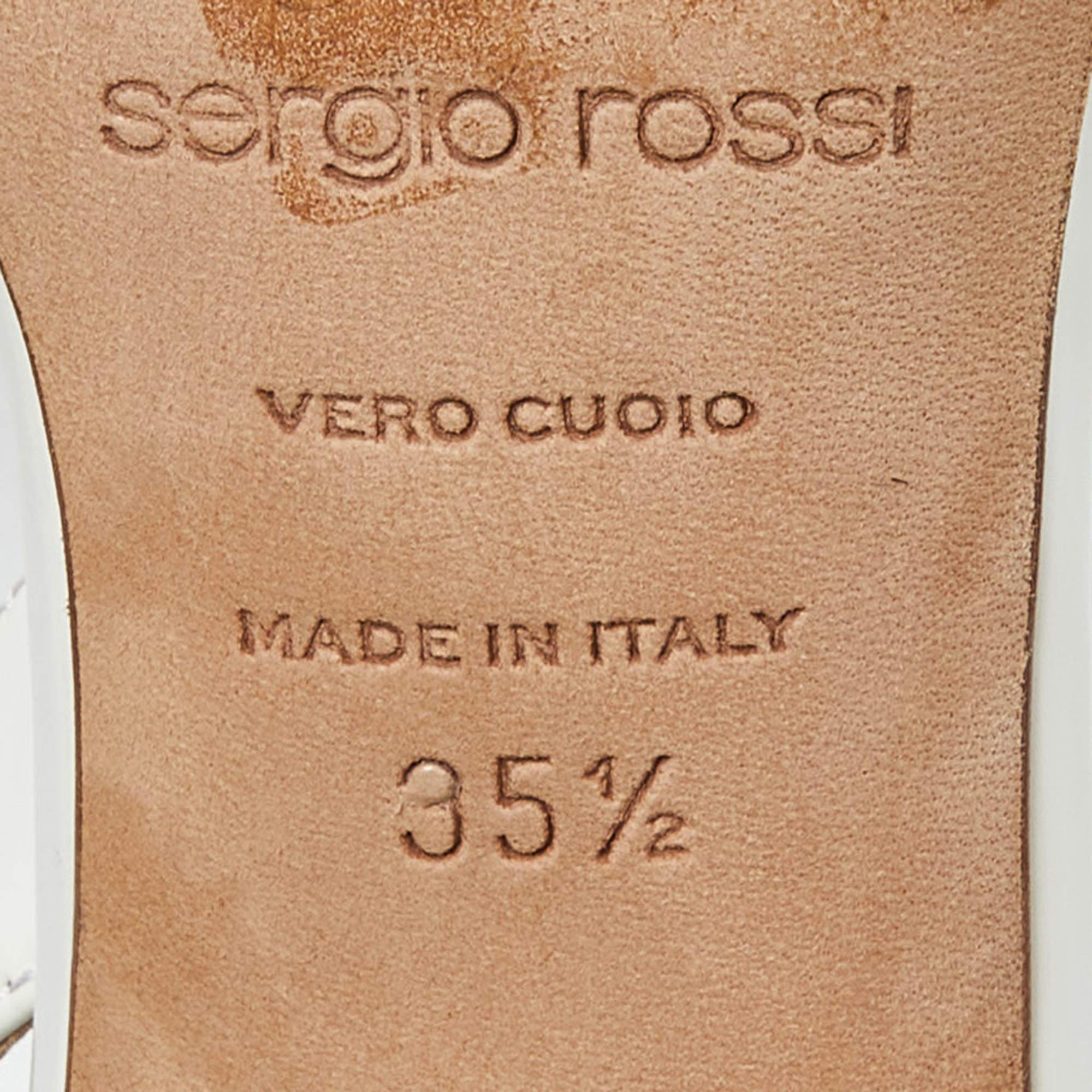 Sergio Rossi escarpins à lanières à la cheville en cuir verni blanc, taille 35,5 en vente 3