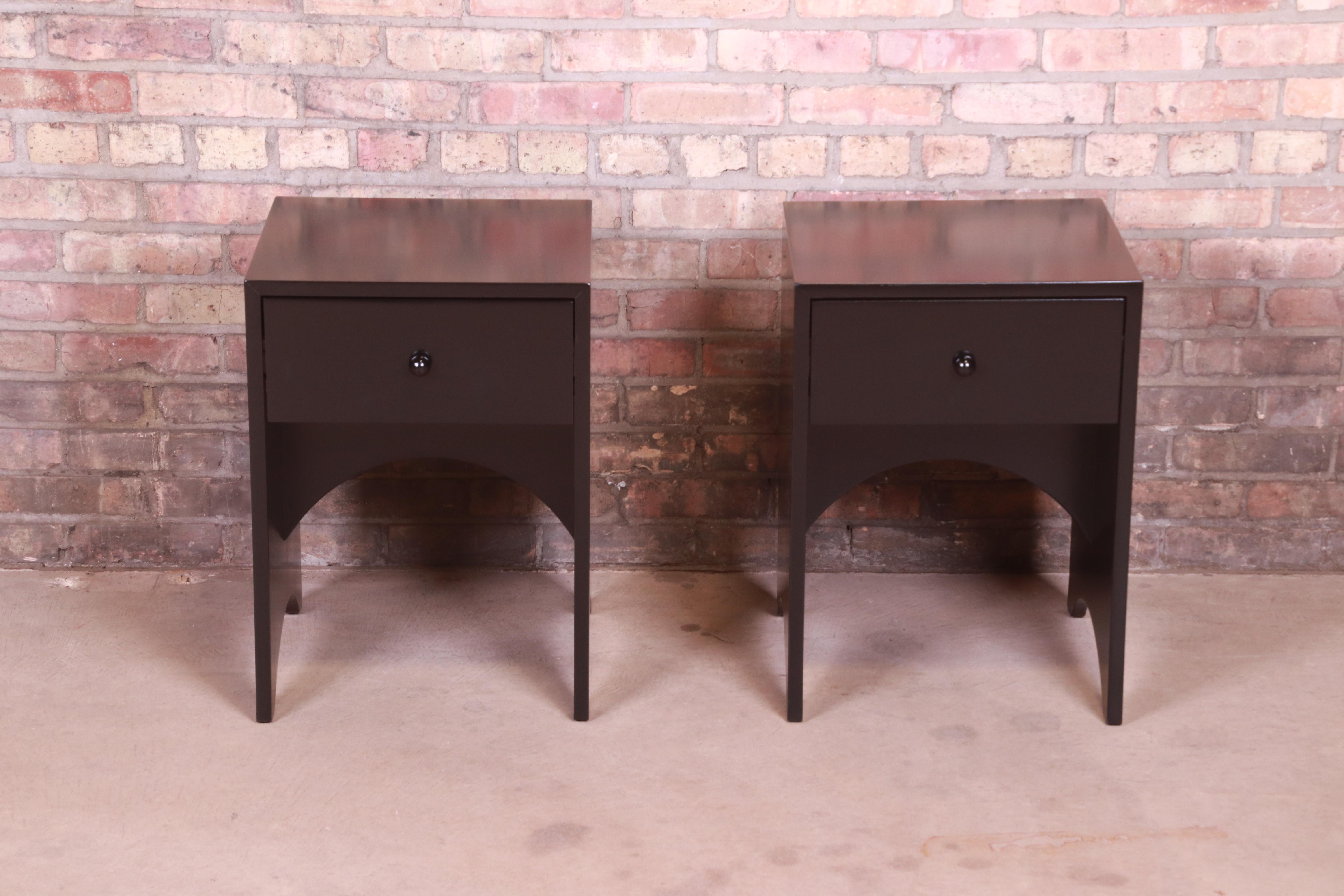 20th Century Sergio Savarese for Dialogica Modern Black Lacquered Nightstands, Refinished