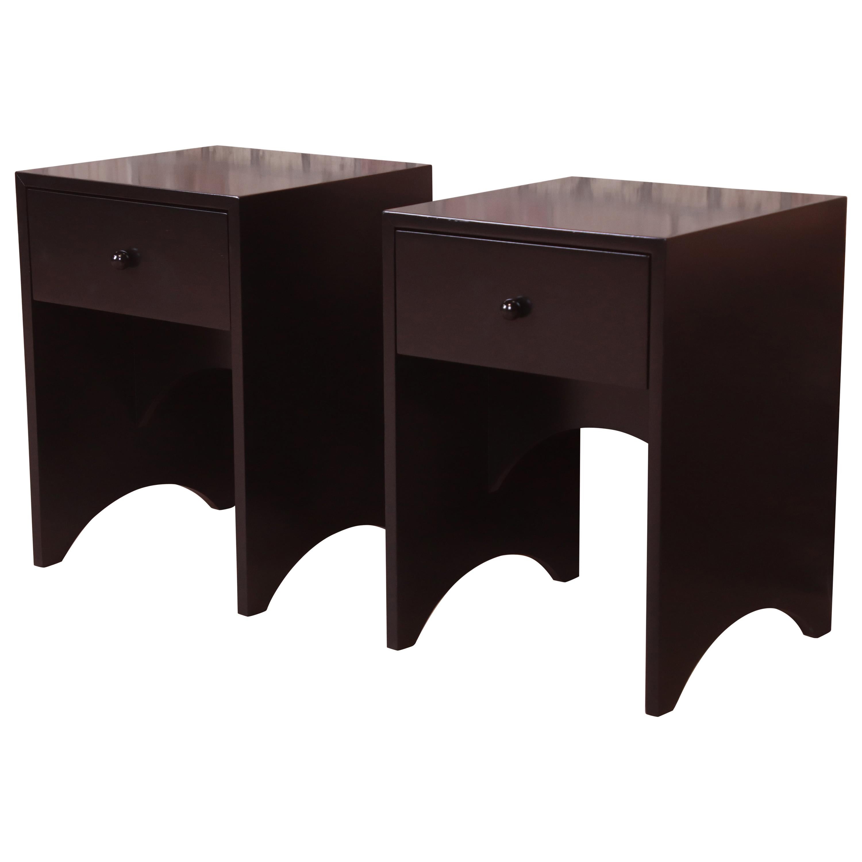 Sergio Savarese for Dialogica Modern Black Lacquered Nightstands, Refinished