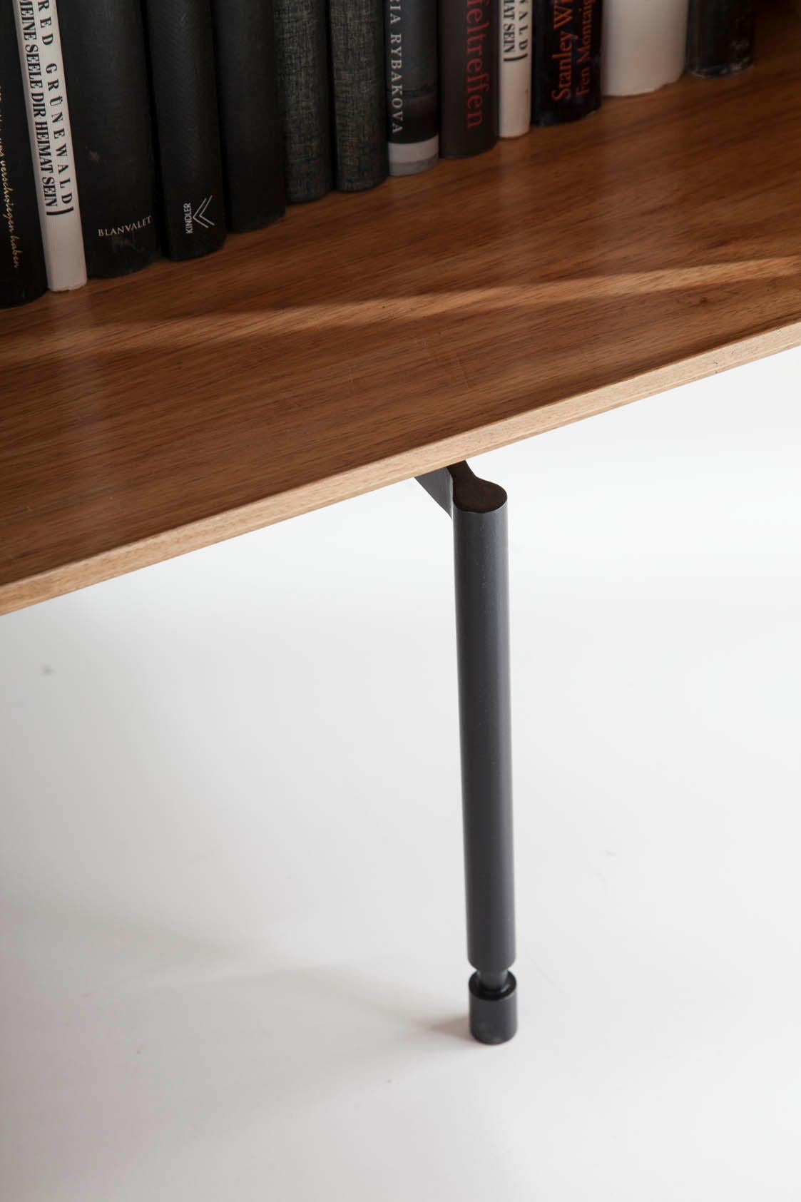 Serie 2020 Kabinett von Lola Glamour im Angebot 2