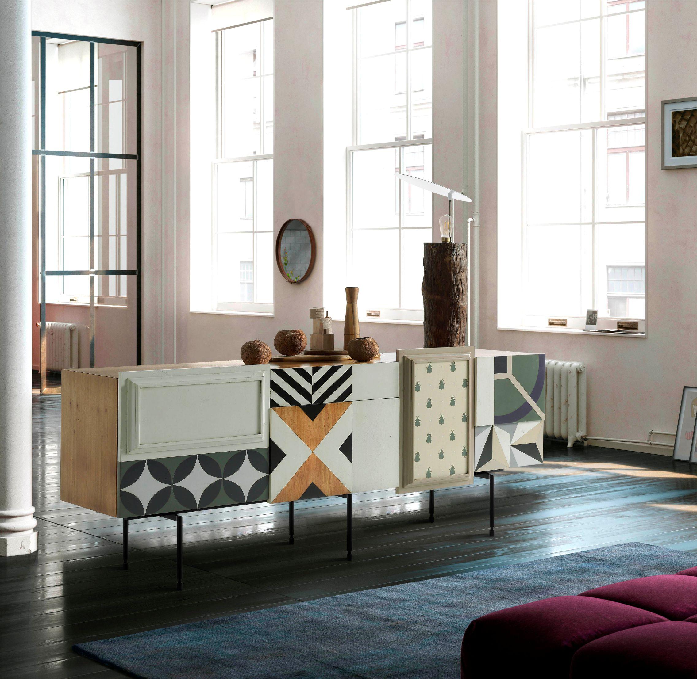 Serie 2020 Sideboard, vier Türen und eine Schublade, von Lola Glamour (Spanisch) im Angebot