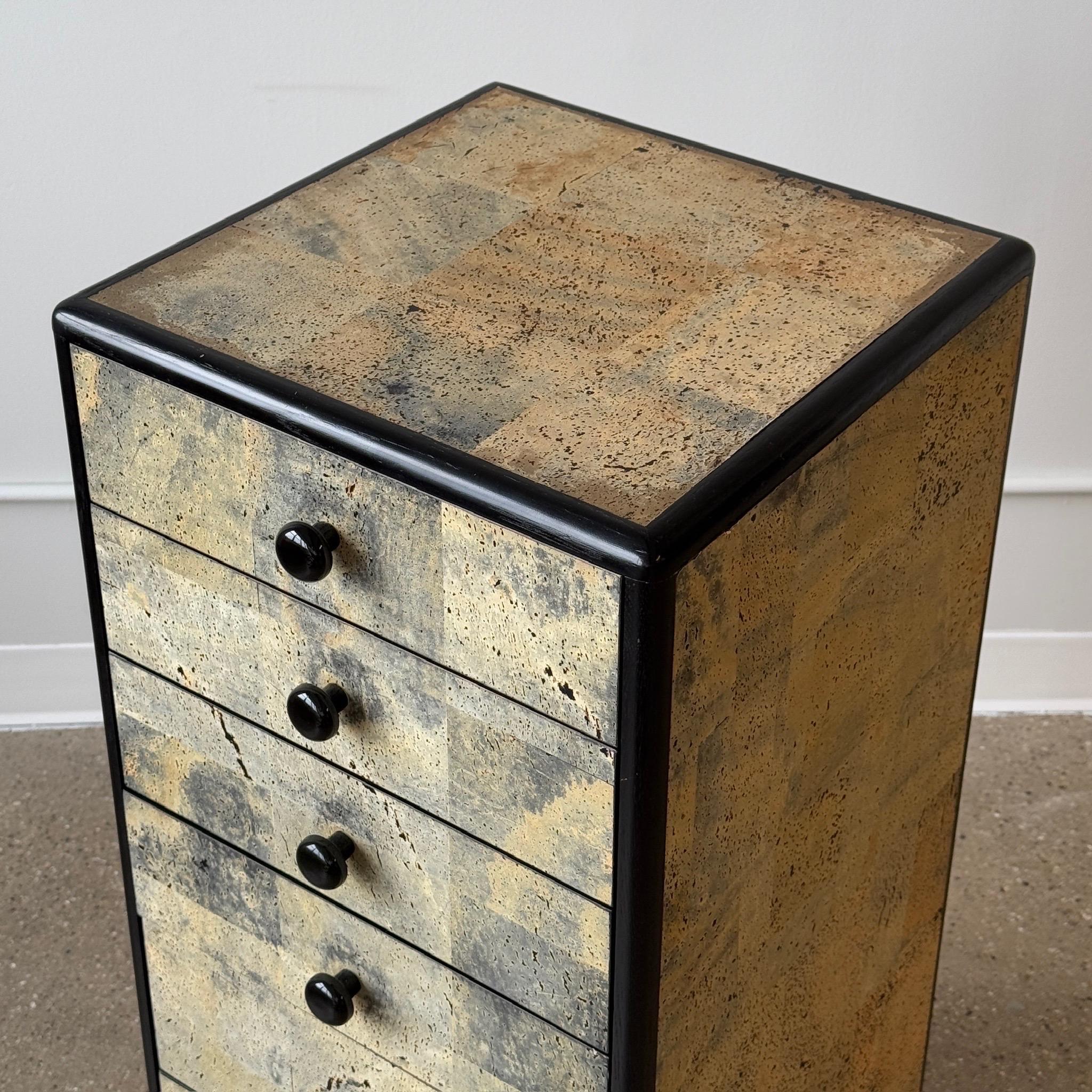 Mid-Century moderno Cassettiera Serie 5 Cork di Peter Maly in vendita