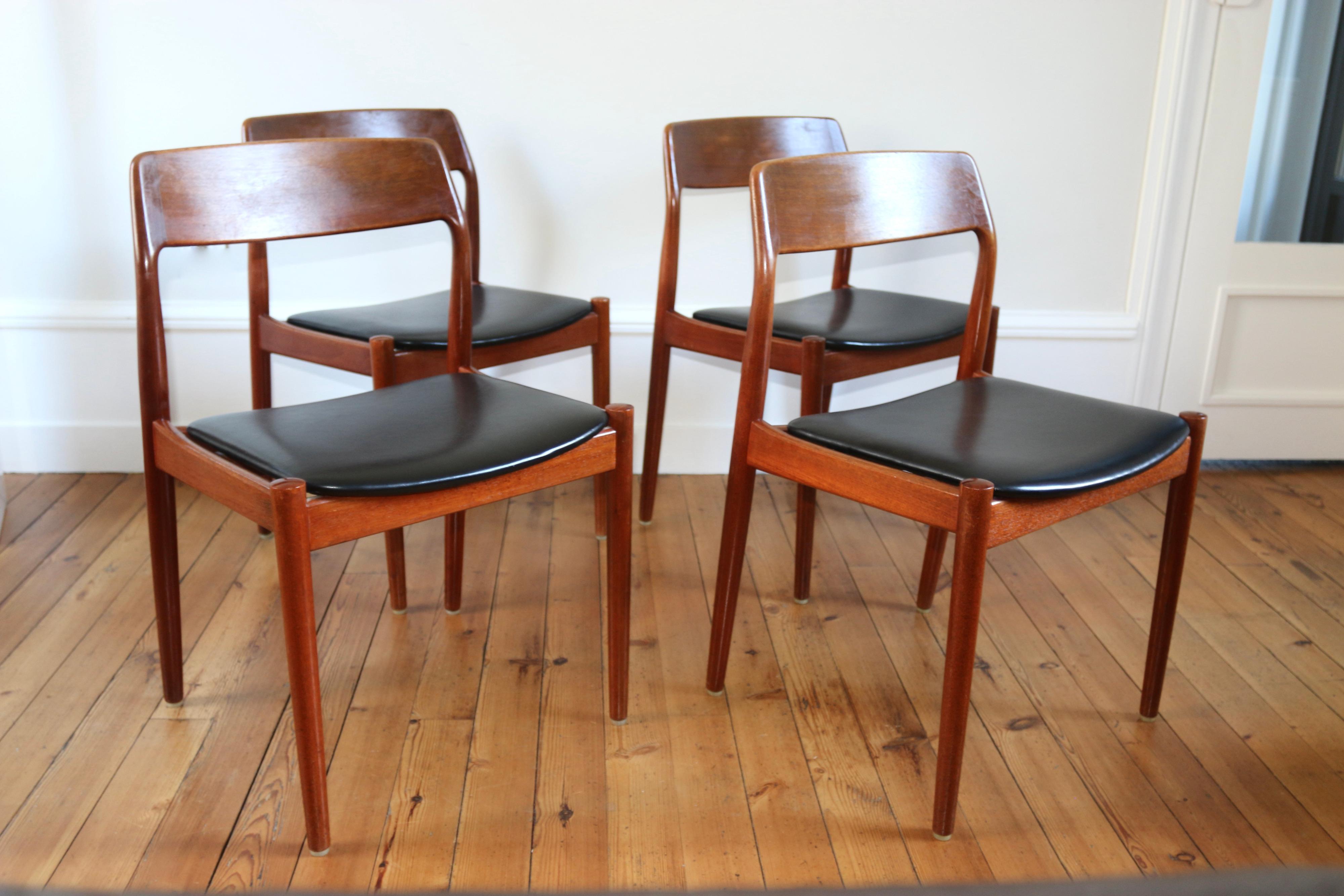 Danois Série de chaises scandinaves vintage en teck Scantic Mobelvaerk 1960 en vente