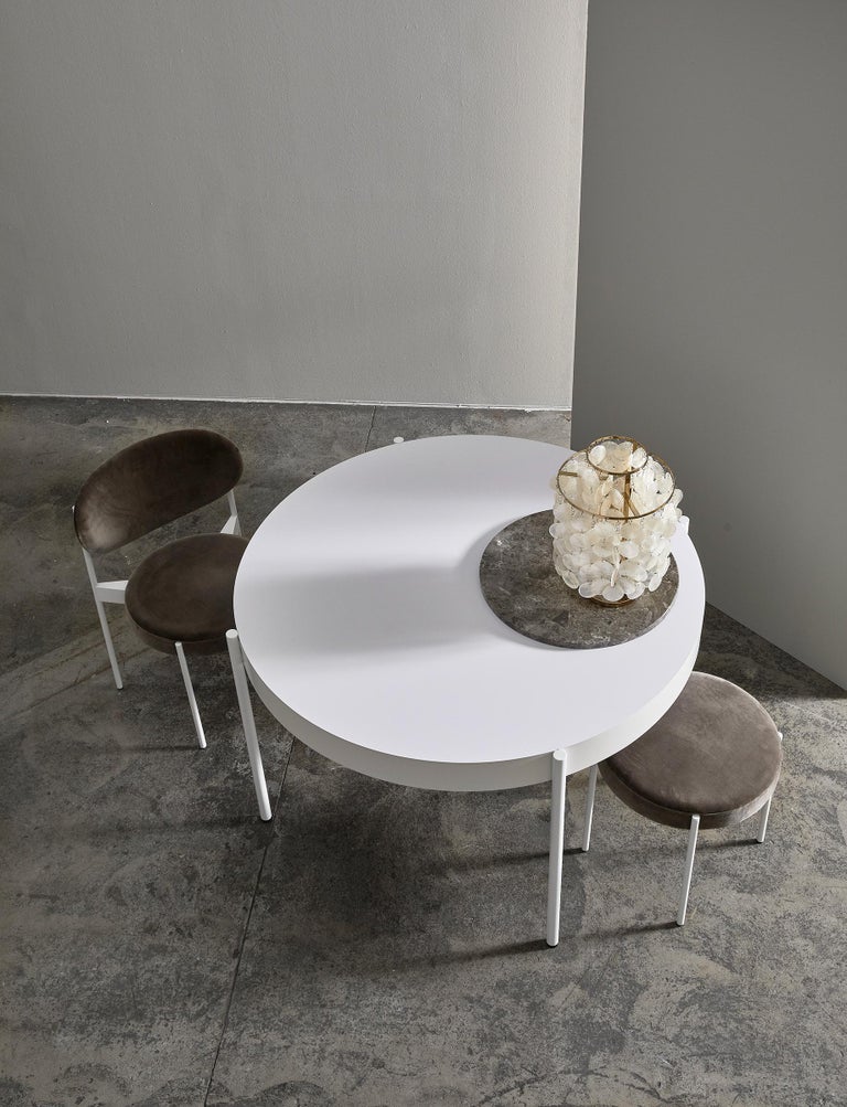 Series 430 Large Round Dining Table in White by Verner ...