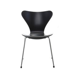 Series 7 Black Chair by Arne Jacobsen for Fritz Hansen in 1955