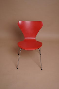 Sedia Serie 7 By Arne Jacobsen  per Fritz Hansen 1960