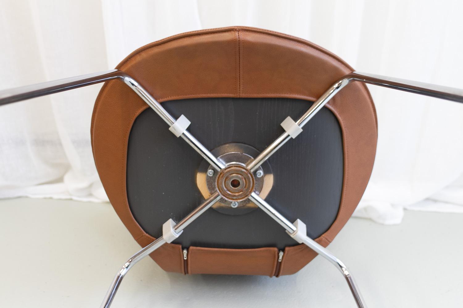 Stuhl der Serie 7 von Arne Jacobsen für Fritz Hansen, 2001. im Angebot 5