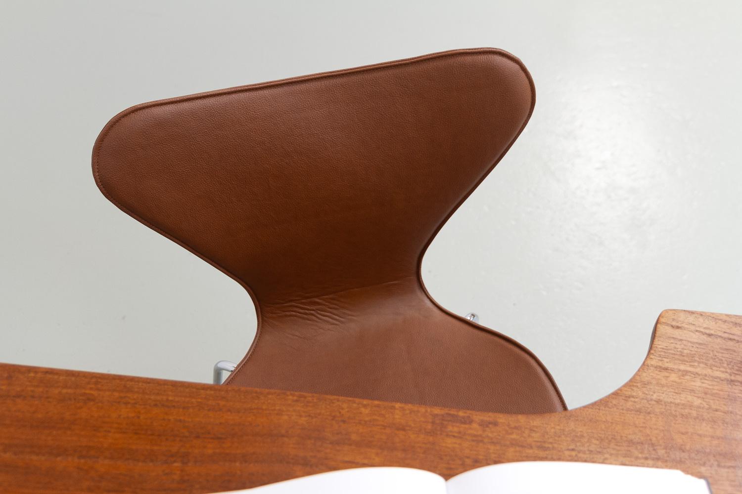 Stuhl der Serie 7 von Arne Jacobsen für Fritz Hansen, 2001. im Angebot 1