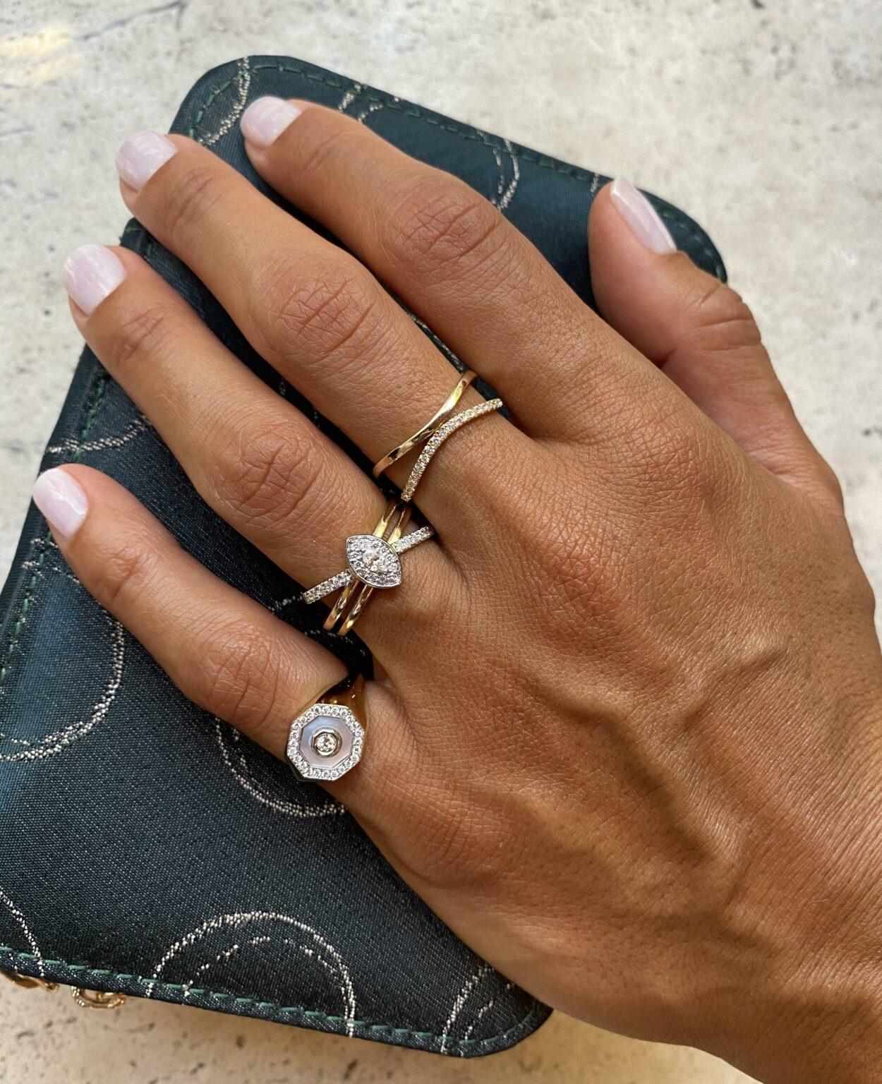 in vendita:  Anello da mignolo con diamante e perla Serie 8 3